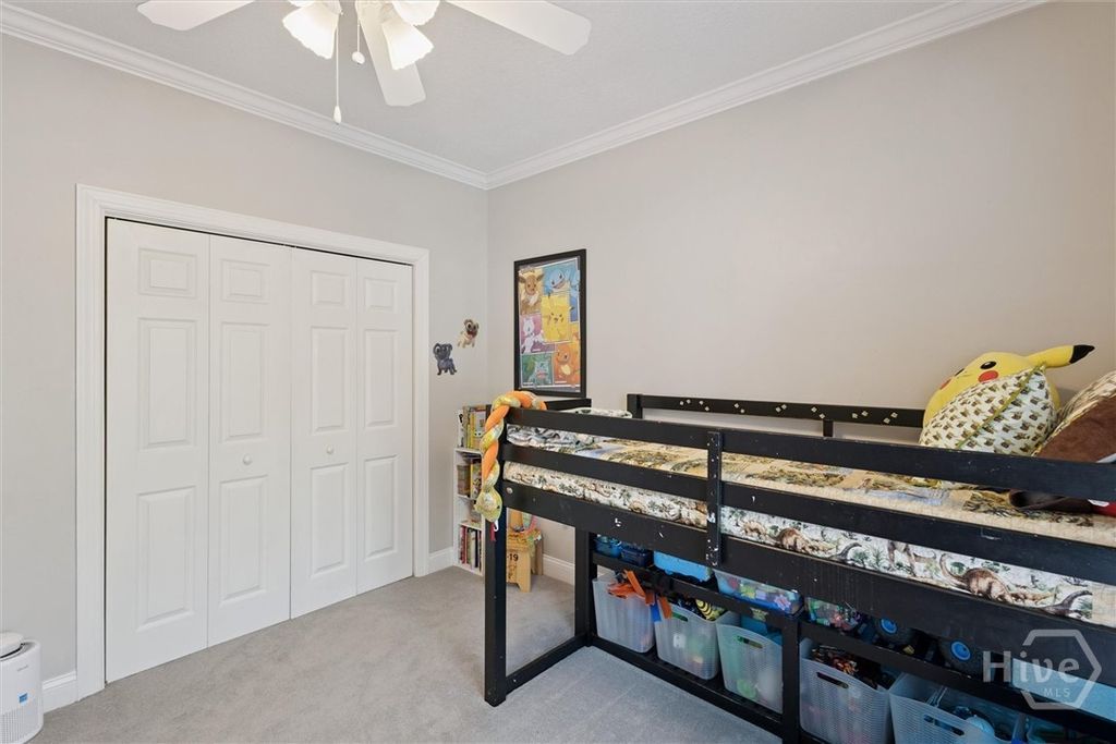 Image 32 of property listing at 39 Maxwell Court, Richmond Hill, GA 31324