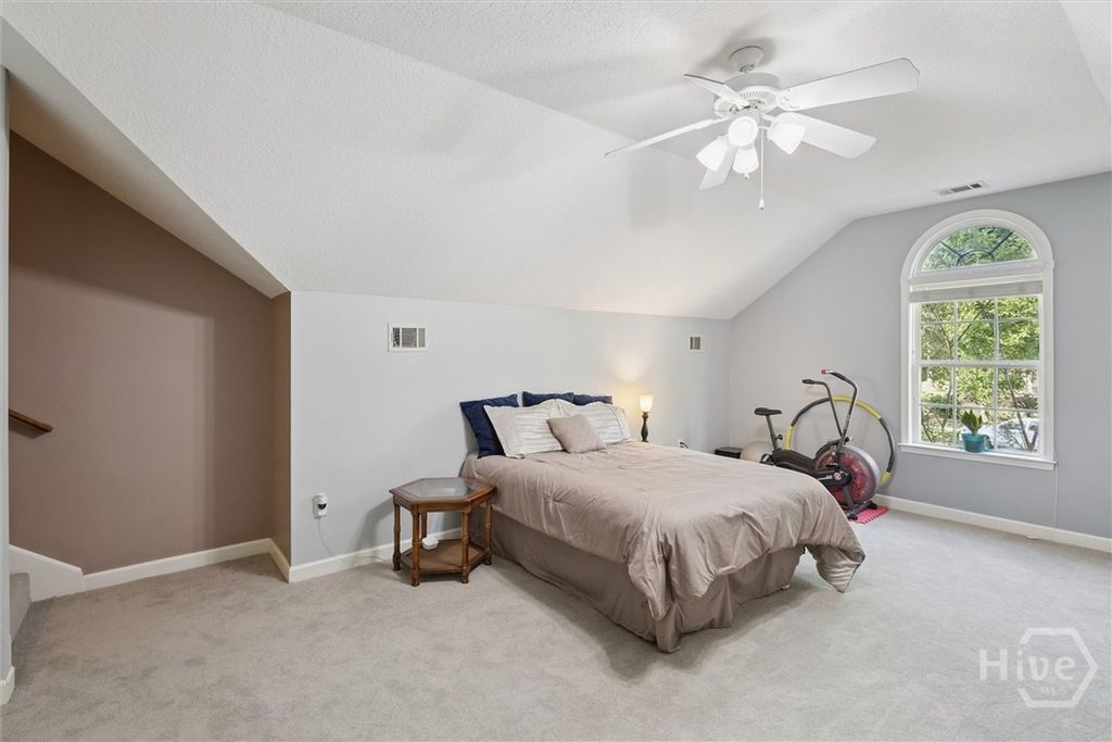 Image 39 of property listing at 39 Maxwell Court, Richmond Hill, GA 31324