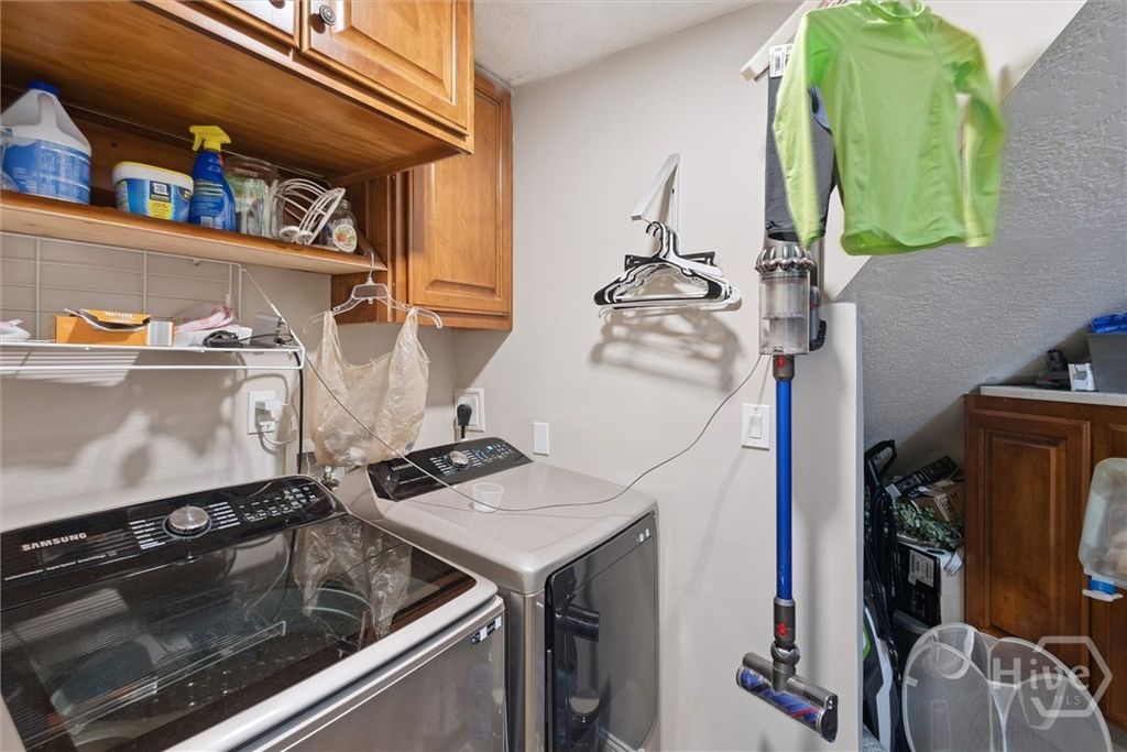 Image 42 of property listing at 39 Maxwell Court, Richmond Hill, GA 31324