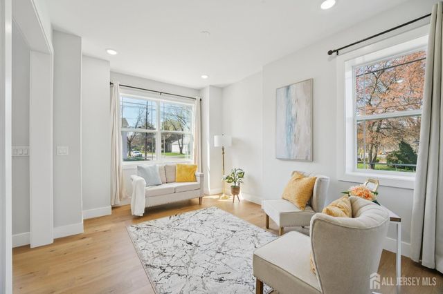 75 Jefferson Boulevard, Edison, NJ 08817