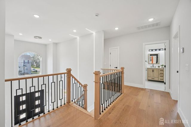 75 Jefferson Boulevard, Edison, NJ 08817
