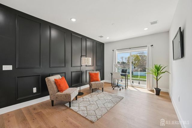 75 Jefferson Boulevard, Edison, NJ 08817