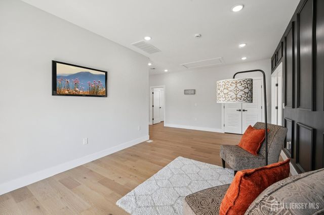 75 Jefferson Boulevard, Edison, NJ 08817