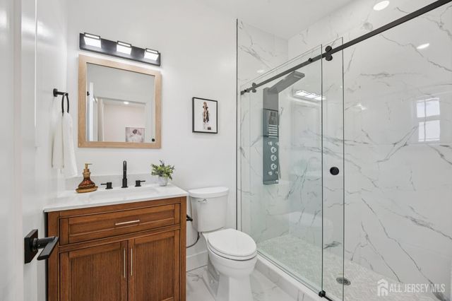 75 Jefferson Boulevard, Edison, NJ 08817