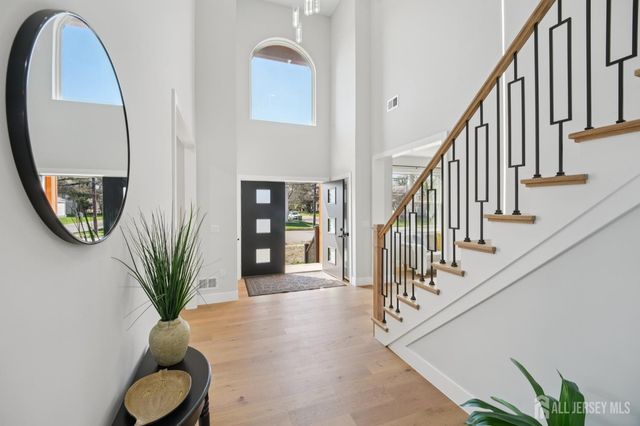 75 Jefferson Boulevard, Edison, NJ 08817