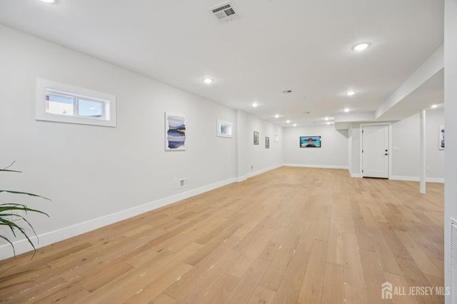 75 Jefferson Boulevard, Edison, NJ 08817