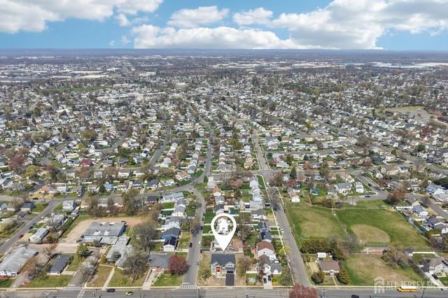 75 Jefferson Boulevard, Edison, NJ 08817