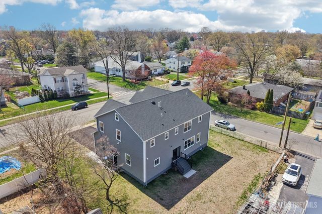 75 Jefferson Boulevard, Edison, NJ 08817
