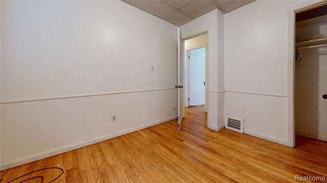 12108 Wayburn Street, Detroit, MI 48224