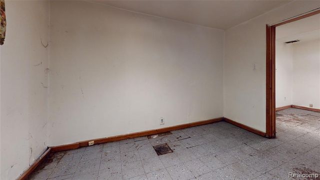 12108 Wayburn Street, Detroit, MI 48224