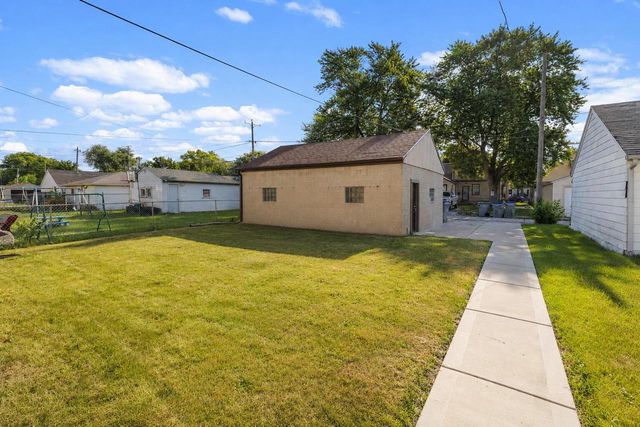 4460 N 42nd STREET, Milwaukee, WI 53209