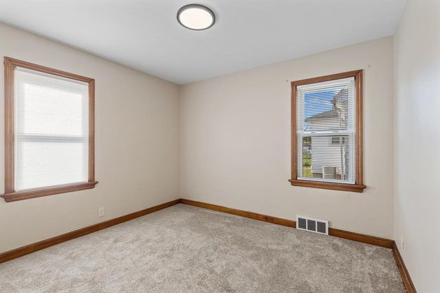 4460 N 42nd STREET, Milwaukee, WI 53209