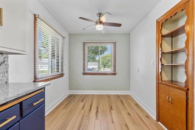 4460 N 42nd STREET, Milwaukee, WI 53209