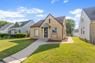 4460 N 42nd STREET, Milwaukee, WI 53209