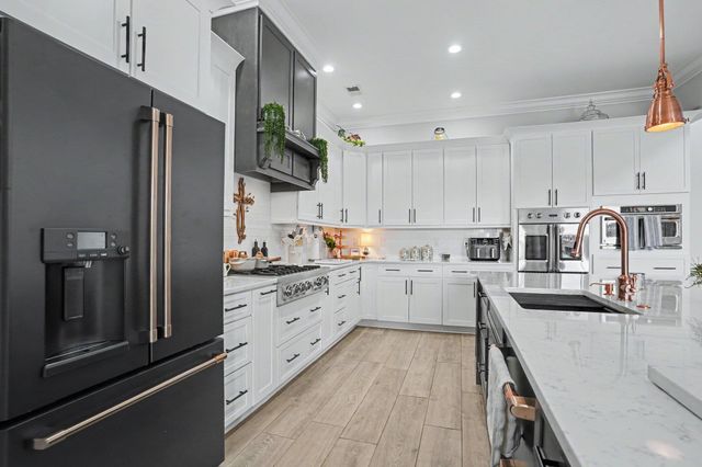 898 Waterton Ave., Myrtle Beach, SC 29579