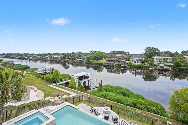 898 Waterton Ave., Myrtle Beach, SC 29579