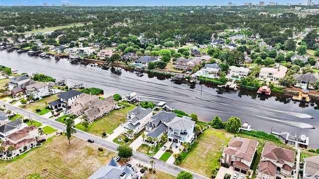 898 Waterton Ave., Myrtle Beach, SC 29579