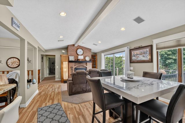 2827 Florence Drive Sw, City Of Wyoming, MI 49418