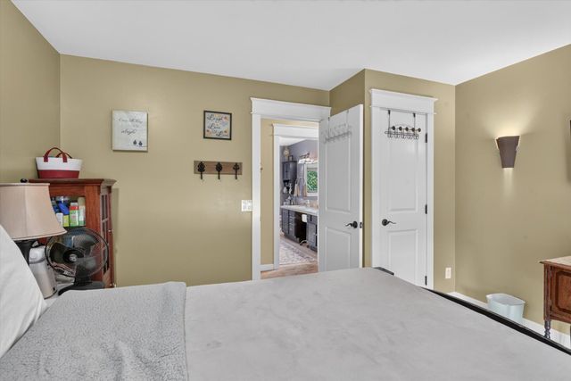 2827 Florence Drive Sw, City Of Wyoming, MI 49418