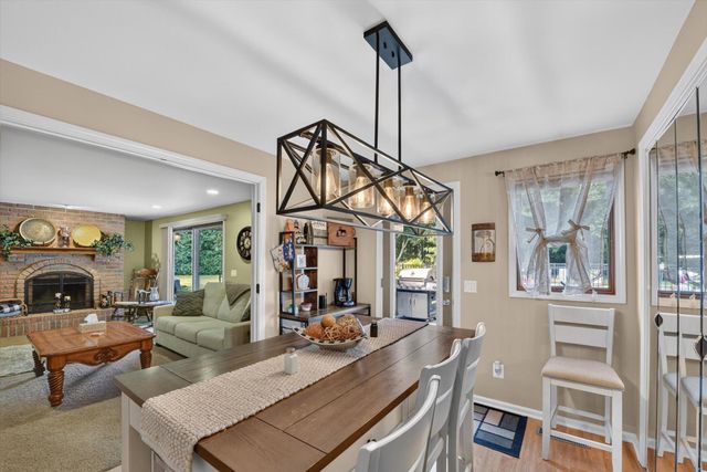 2827 Florence Drive Sw, City Of Wyoming, MI 49418