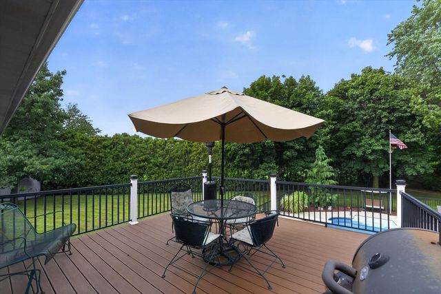 2827 Florence Drive Sw, City Of Wyoming, MI 49418