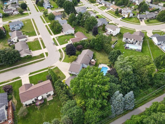 2827 Florence Drive Sw, City Of Wyoming, MI 49418