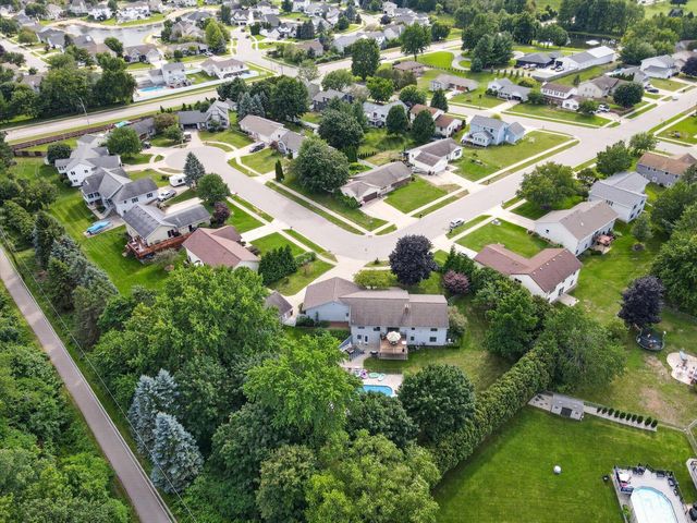 2827 Florence Drive Sw, City Of Wyoming, MI 49418
