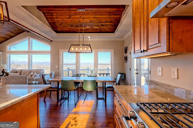 916 Arbor Drive, Lakemont, GA 30552