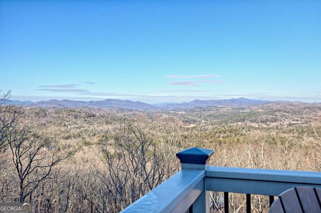 916 Arbor Drive, Lakemont, GA 30552