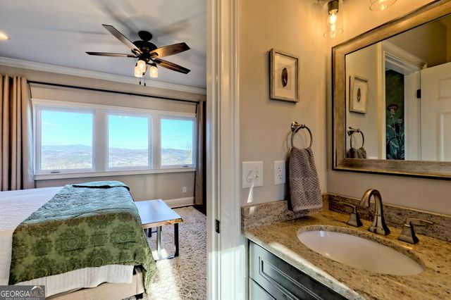 916 Arbor Drive, Lakemont, GA 30552