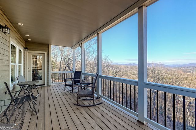 916 Arbor Drive, Lakemont, GA 30552