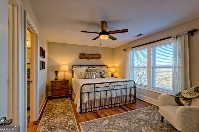 916 Arbor Drive, Lakemont, GA 30552