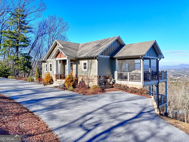 916 Arbor Drive, Lakemont, GA 30552