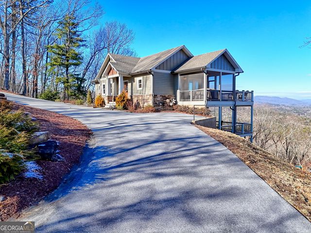 916 Arbor Drive, Lakemont, GA 30552