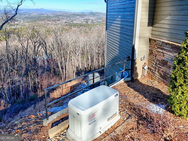 916 Arbor Drive, Lakemont, GA 30552