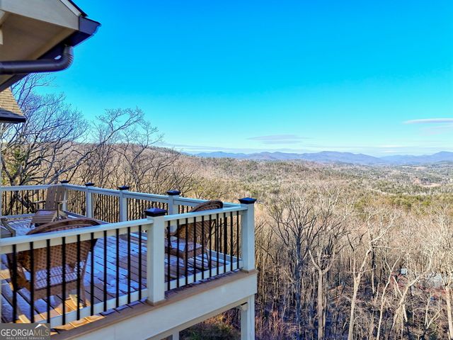 916 Arbor Drive, Lakemont, GA 30552