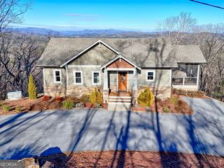 916 Arbor Drive, Lakemont, GA 30552