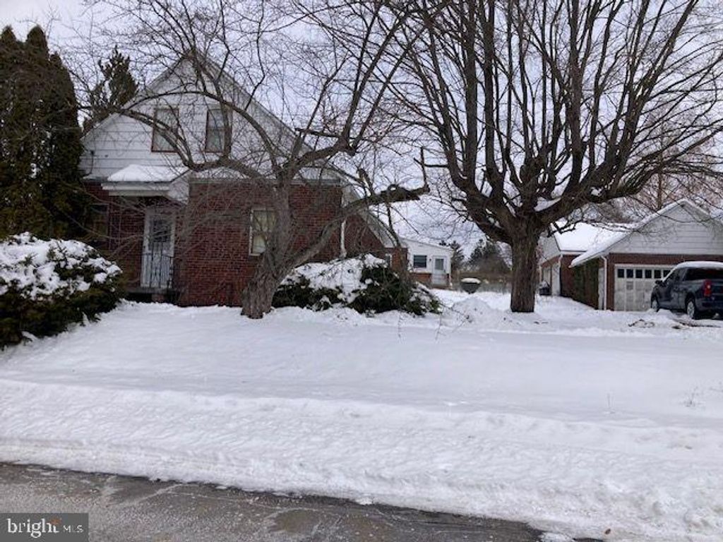 502 S SHENANDOAH RD, Ringtown, PA 17967