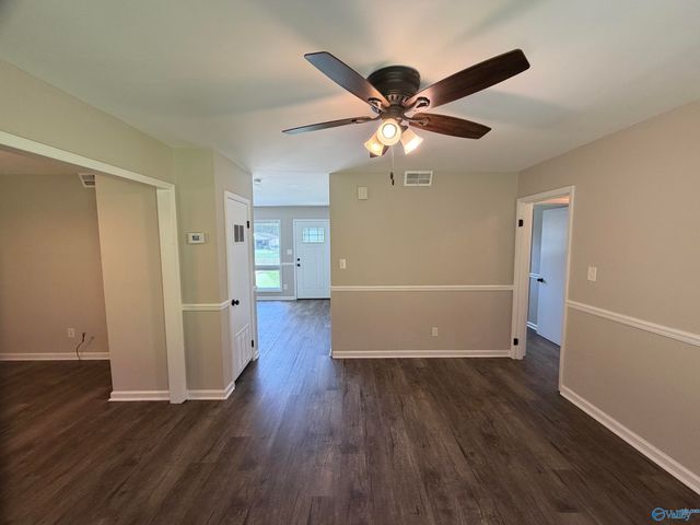 2624 Lake Avenue, Decatur, AL 35603