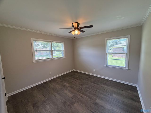 2624 Lake Avenue, Decatur, AL 35603
