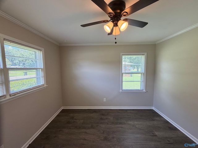 2624 Lake Avenue, Decatur, AL 35603