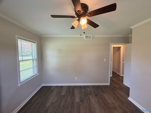 2624 Lake Avenue, Decatur, AL 35603