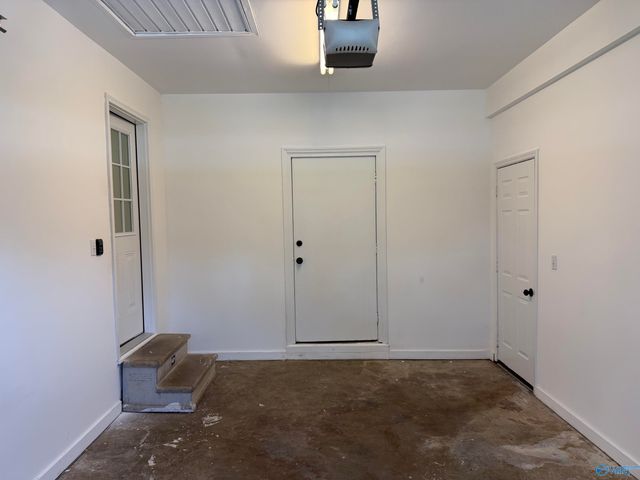 2624 Lake Avenue, Decatur, AL 35603