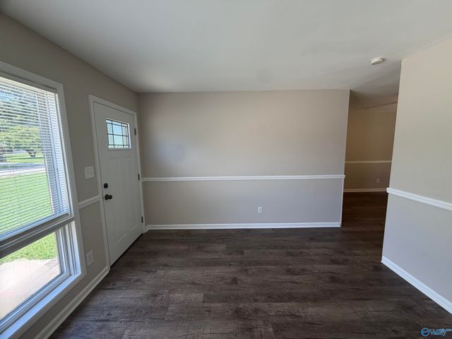 2624 Lake Avenue, Decatur, AL 35603