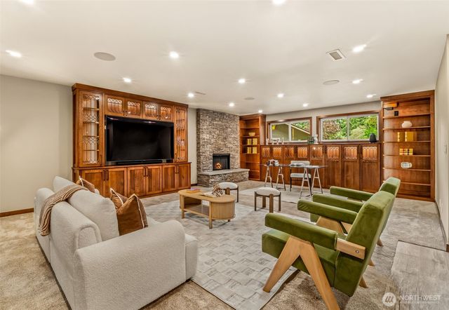 10554 NE 150th Court, Bothell, WA 98011