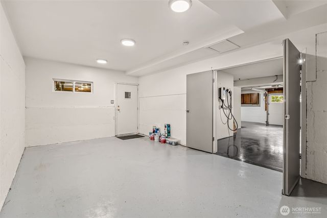 10554 NE 150th Court, Bothell, WA 98011