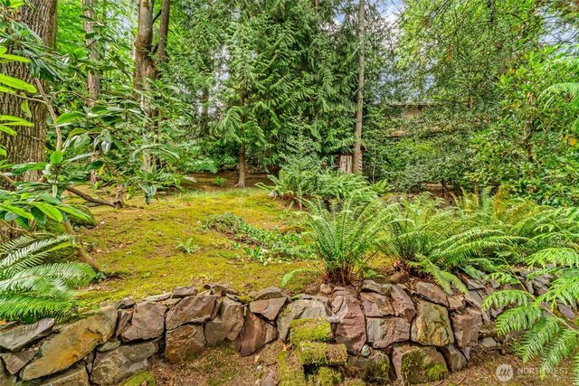 10554 NE 150th Court, Bothell, WA 98011
