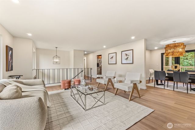 10554 NE 150th Court, Bothell, WA 98011