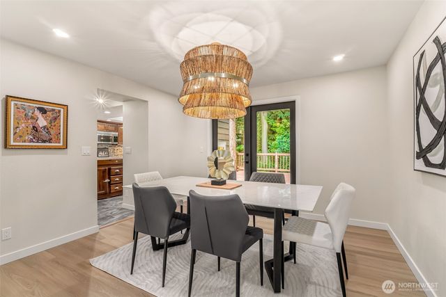 10554 NE 150th Court, Bothell, WA 98011