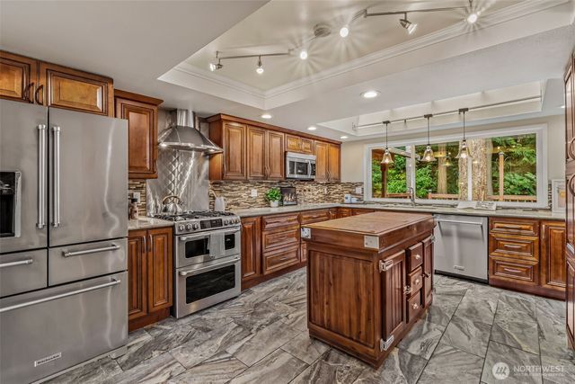 10554 NE 150th Court, Bothell, WA 98011